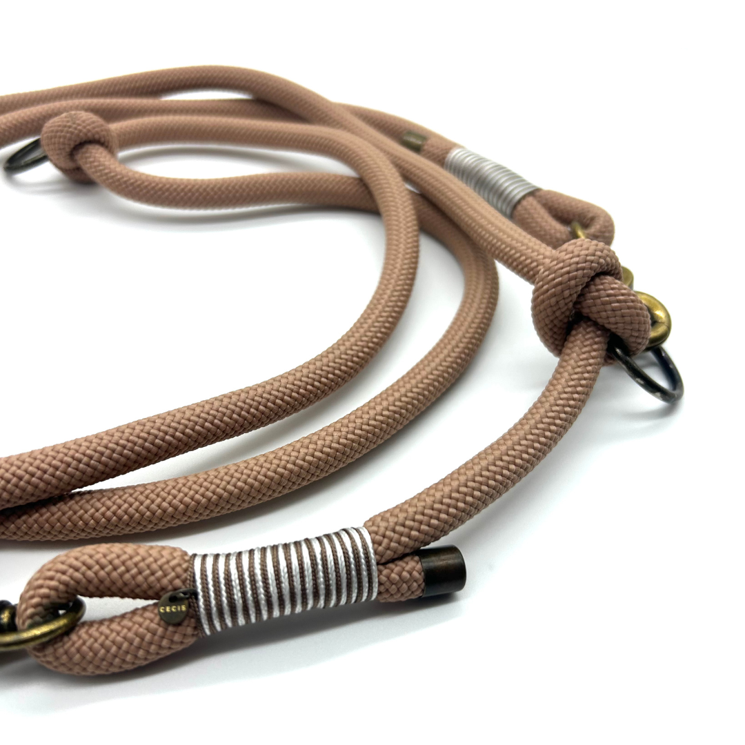 Tauleine 'Lucky Leash' in Beige